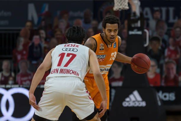 本地媒体采 本地媒体采