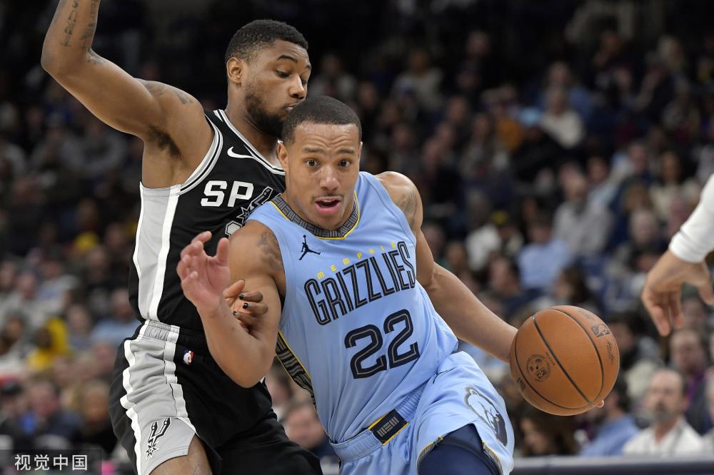 [NBA]强强对话 雷霆七人得分上双.