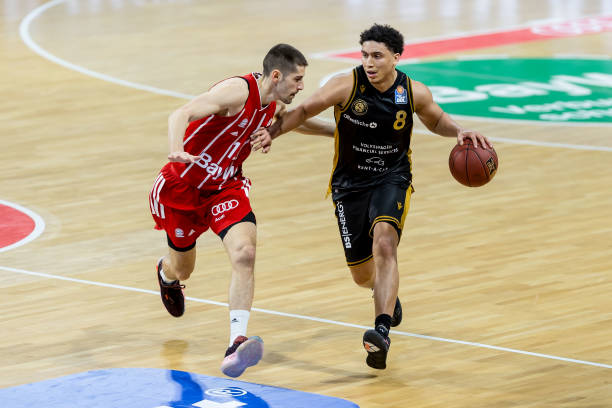 反而可能是 反而可能是