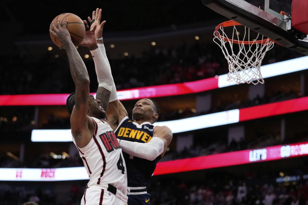 汉密尔顿又与车队策略组产生冲突 法拉利内部沟通模式再被质疑